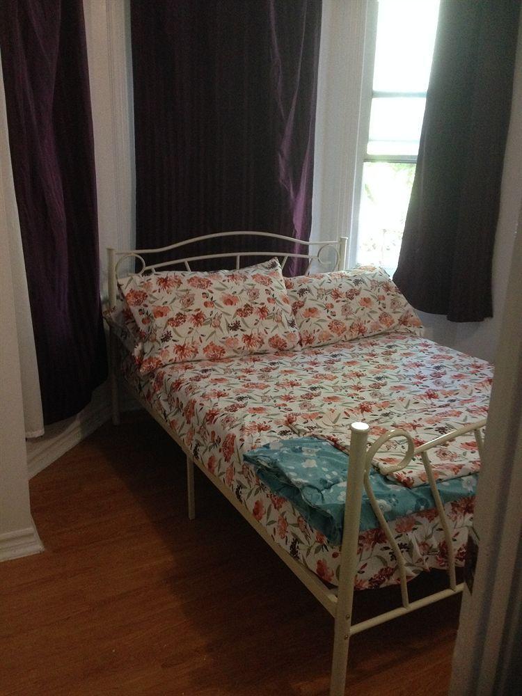 Toronto Travellers Home المظهر الخارجي الصورة