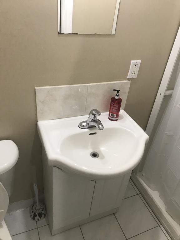 Toronto Travellers Home المظهر الخارجي الصورة